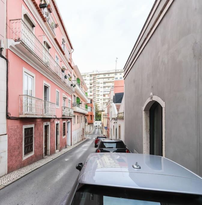 Vita Portucale ! Campo Ourique Design W/ Balcony Lisabona Exterior foto